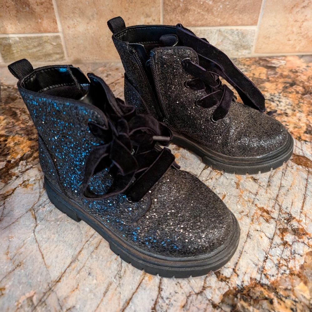 Cat & Jack Black Glitter Zip Up Toddler Boots